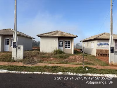 Casa, 2 quartos, 185 m² - Foto 1