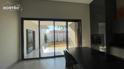 Casa, 1 quarto, 213 m² - Foto 4