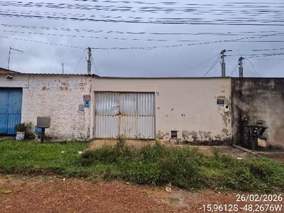 Casa, 2 quartos, 180 m² - Foto 1