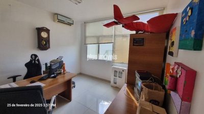 Casa, 5 quartos, 212 m² - Foto 5