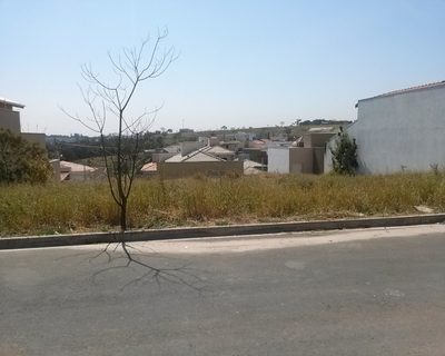 Terreno, 200 m² - Foto 1