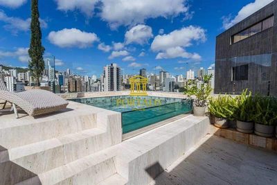 Cobertura, 3 quartos, 210 m² - Foto 2
