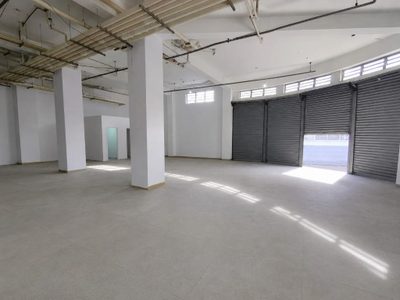 Loja-Salão, 27473 m² - Foto 1