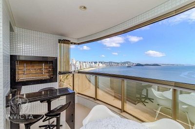 Apartamento, 3 quartos, 246 m² - Foto 1