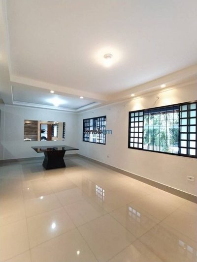 Casa, 3 quartos, 228 m² - Foto 4