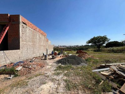 Loteamento e Condomínio, 200 m² - Foto 1