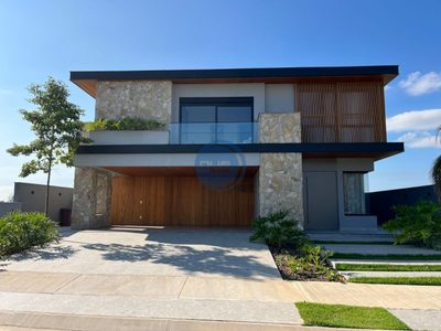 Sobrado, 4 quartos, 530 m² - Foto 1