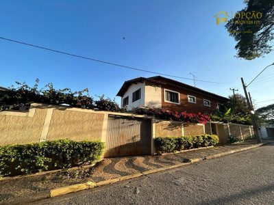 Casa, 3 quartos, 325 m² - Foto 1