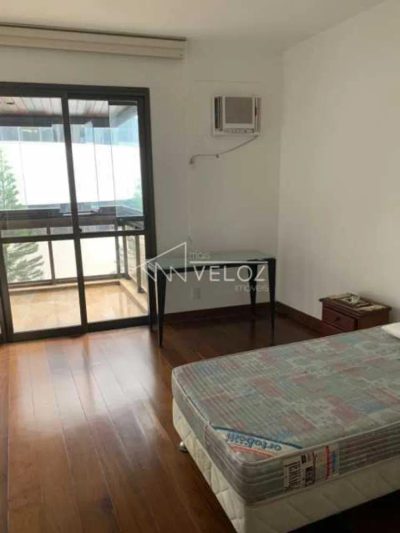 Apartamento, 3 quartos, 235 m² - Foto 1