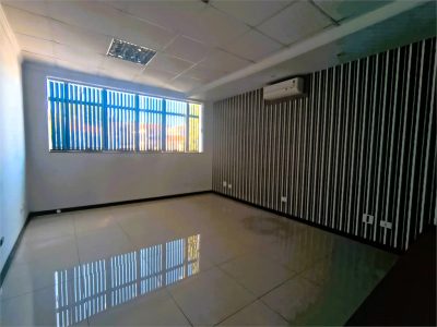 Prédio Inteiro, 250 m² - Foto 2