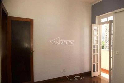 Apartamento, 3 quartos, 120 m² - Foto 1