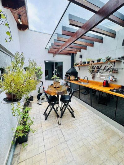 Casa, 3 quartos, 136 m² - Foto 2