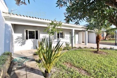 Casa, 3 quartos, 144 m² - Foto 1