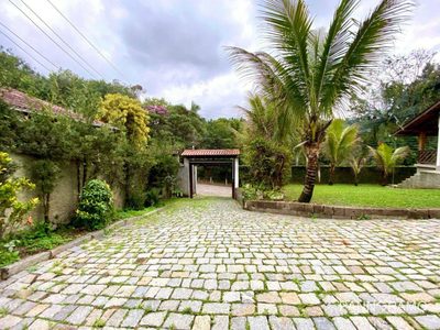 Casa, 4 quartos, 381 m² - Foto 1