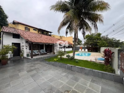 Casa, 3 quartos, 419 m² - Foto 1