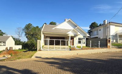 Casa, 3 quartos, 222 m² - Foto 3