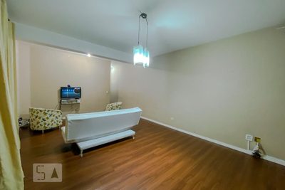 Casa, 3 quartos, 236 m² - Foto 1