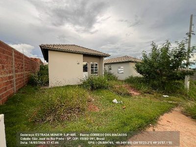 Casa, 2 quartos, 200 m² - Foto 1