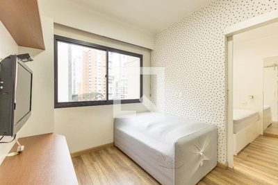 Apartamento, 1 quarto, 27 m² - Foto 2