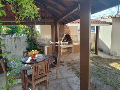 Casa, 4 quartos, 337 m² - Foto 2