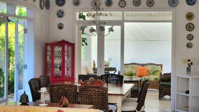 Casa, 6 quartos, 250 m² - Foto 1