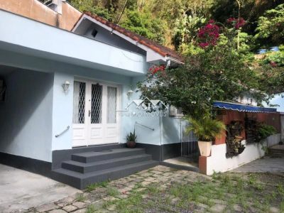 Casa, 5 quartos, 182 m² - Foto 2