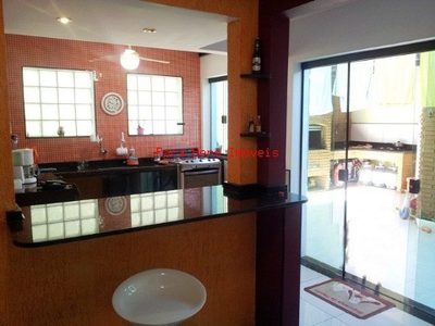 Sobrado, 3 quartos, 240 m² - Foto 5