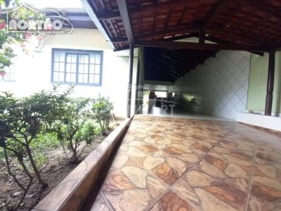 Casa, 3 quartos, 210 m² - Foto 2