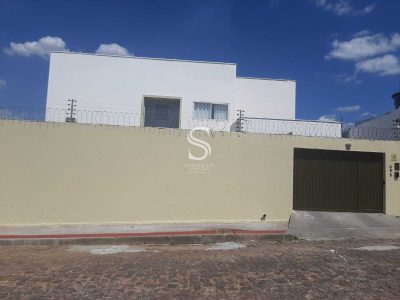 Casa, 4 quartos, 158 m² - Foto 2
