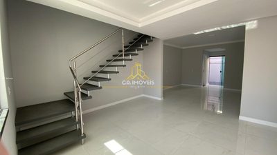 Sobrado, 3 quartos, 108 m² - Foto 1