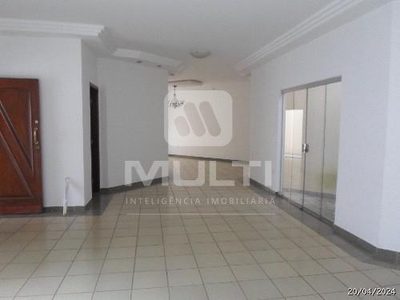 Casa, 4 quartos, 331 m² - Foto 4