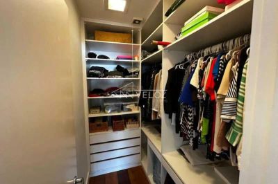 Apartamento, 3 quartos, 253 m² - Foto 1