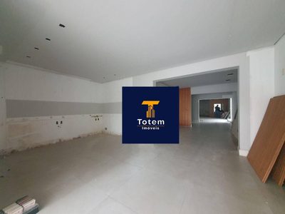 Casa, 4 quartos, 230 m² - Foto 2