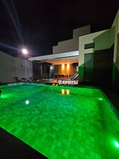 Casa, 3 quartos, 170 m² - Foto 3