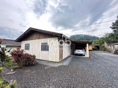 Casa, 5 quartos, 1450 m² - Foto 1
