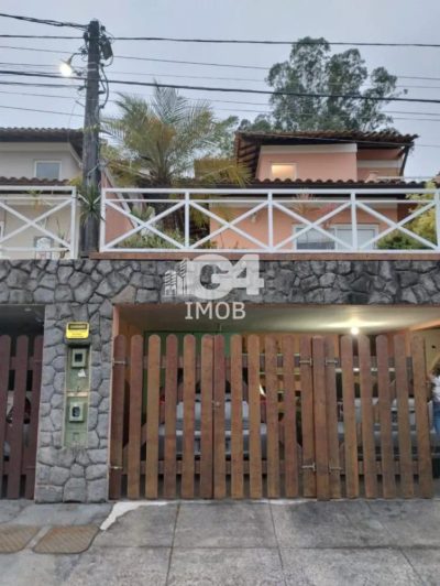 Casa, 3 quartos, 250 m² - Foto 1