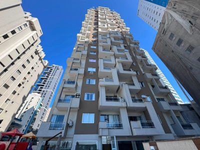Apartamento, 3 quartos, 145 m² - Foto 2