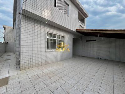 Casa, 5 quartos, 215 m² - Foto 1