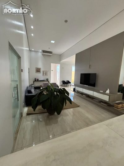 Casa, 4 quartos, 326 m² - Foto 5
