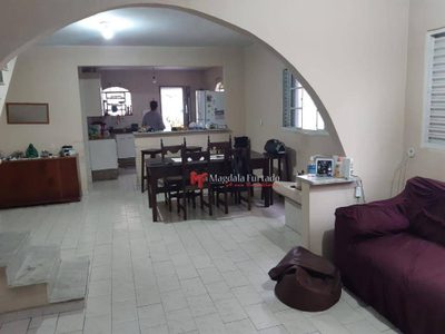 Casa, 3 quartos, 178 m² - Foto 3