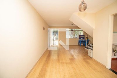 Casa, 3 quartos, 142 m² - Foto 2