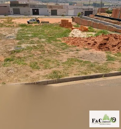 Terreno, 201 m² - Foto 1
