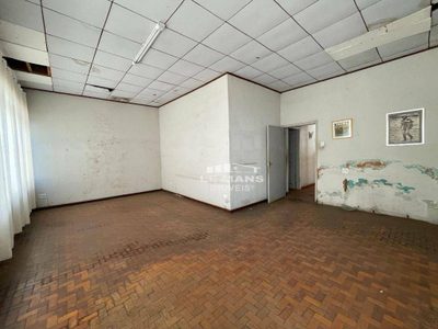 Casa, 3 quartos, 241 m² - Foto 2
