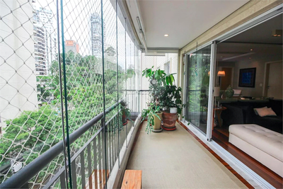 Apartamento, 3 quartos, 129 m² - Foto 2