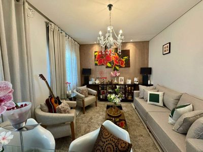 Casa, 4 quartos, 249 m² - Foto 2
