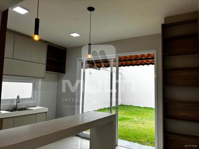 Casa, 3 quartos, 122 m² - Foto 2