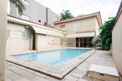 Sobrado, 4 quartos, 420 m² - Foto 1