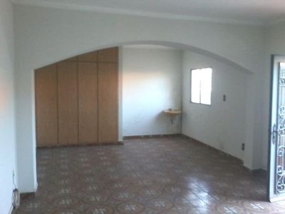 Sobrado, 3 quartos, 319 m² - Foto 4