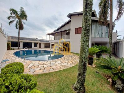 Sobrado, 4 quartos, 321 m² - Foto 1