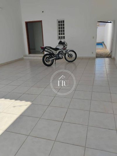 Casa, 4 quartos, 302 m² - Foto 2
